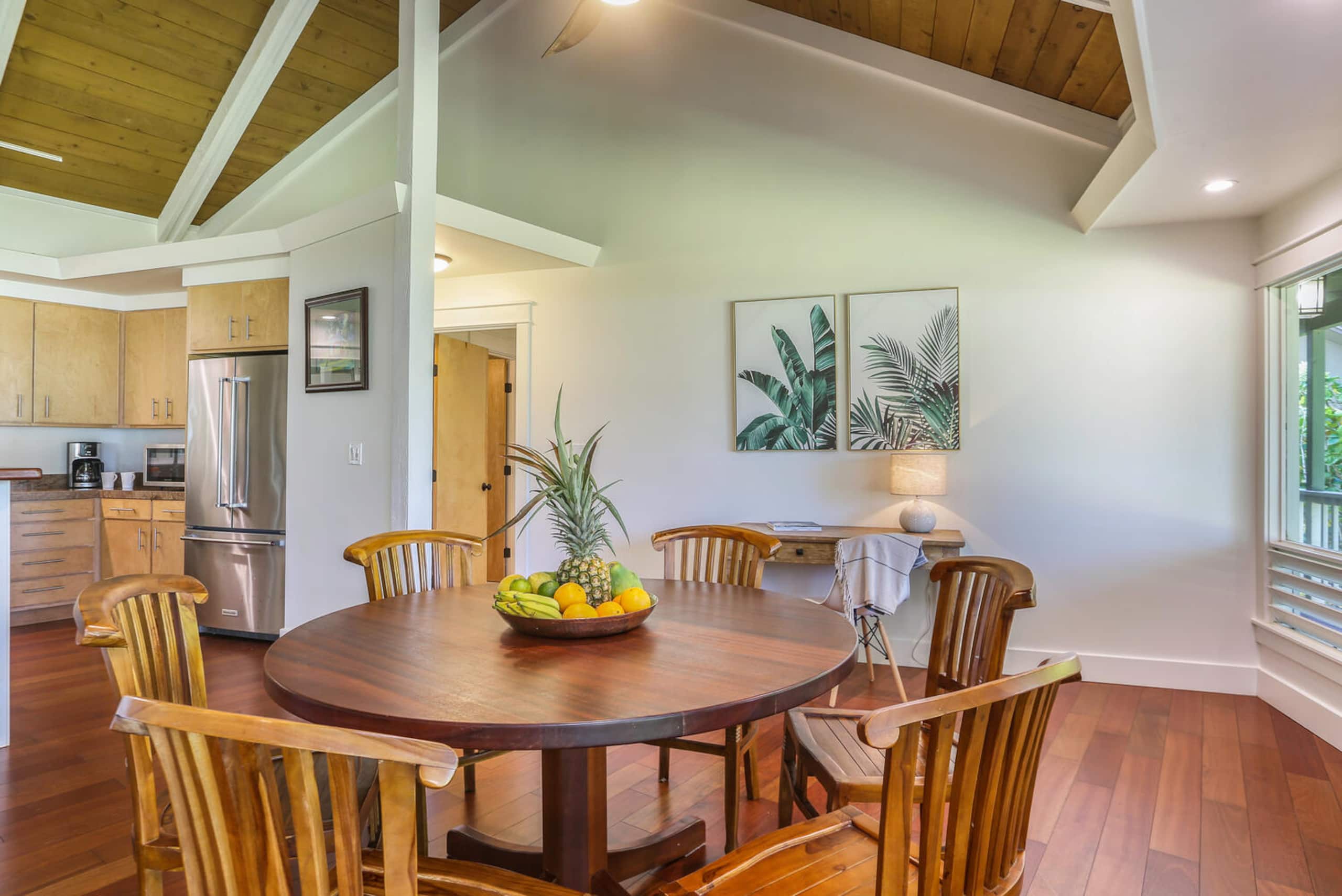 Home in Princeville · ★5.0 · 3 bedrooms · 4 beds · 2.5 baths - Image 9