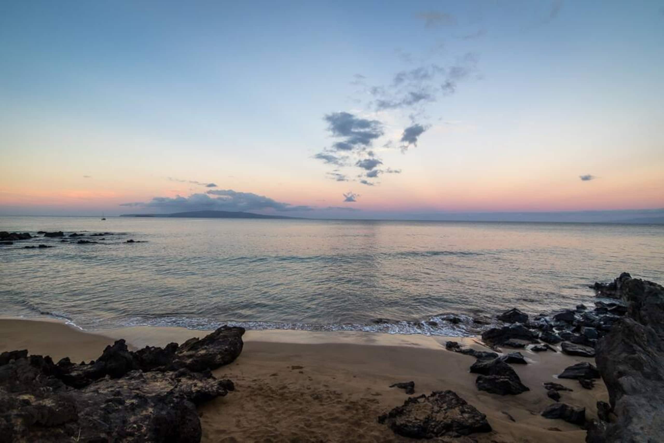 Condo in Kihei · ★4.86 · 2 bedrooms · 3 beds · 2 baths - Image 22