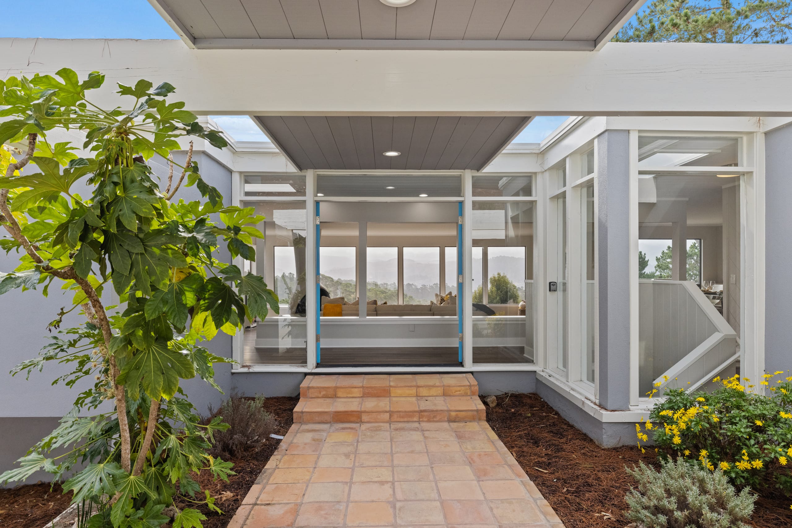 Carmel's Outlook Ocean-View Modern Retreat - Photo 3