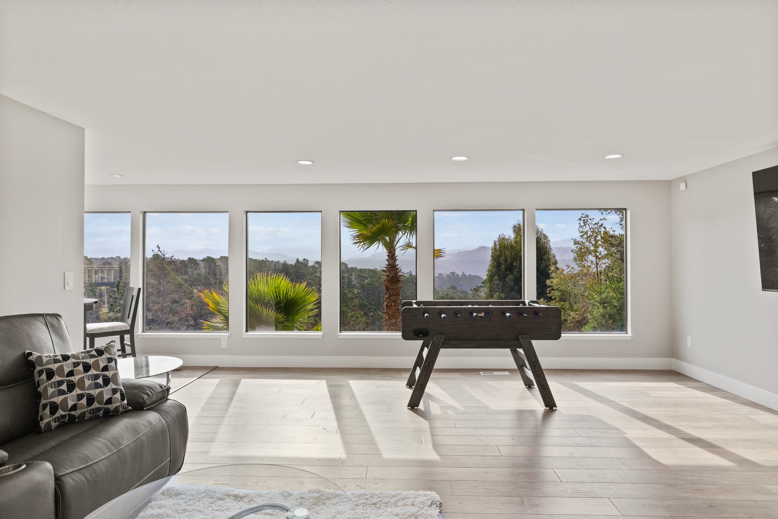 Carmel's Outlook Ocean-View Modern Retreat - Photo 52