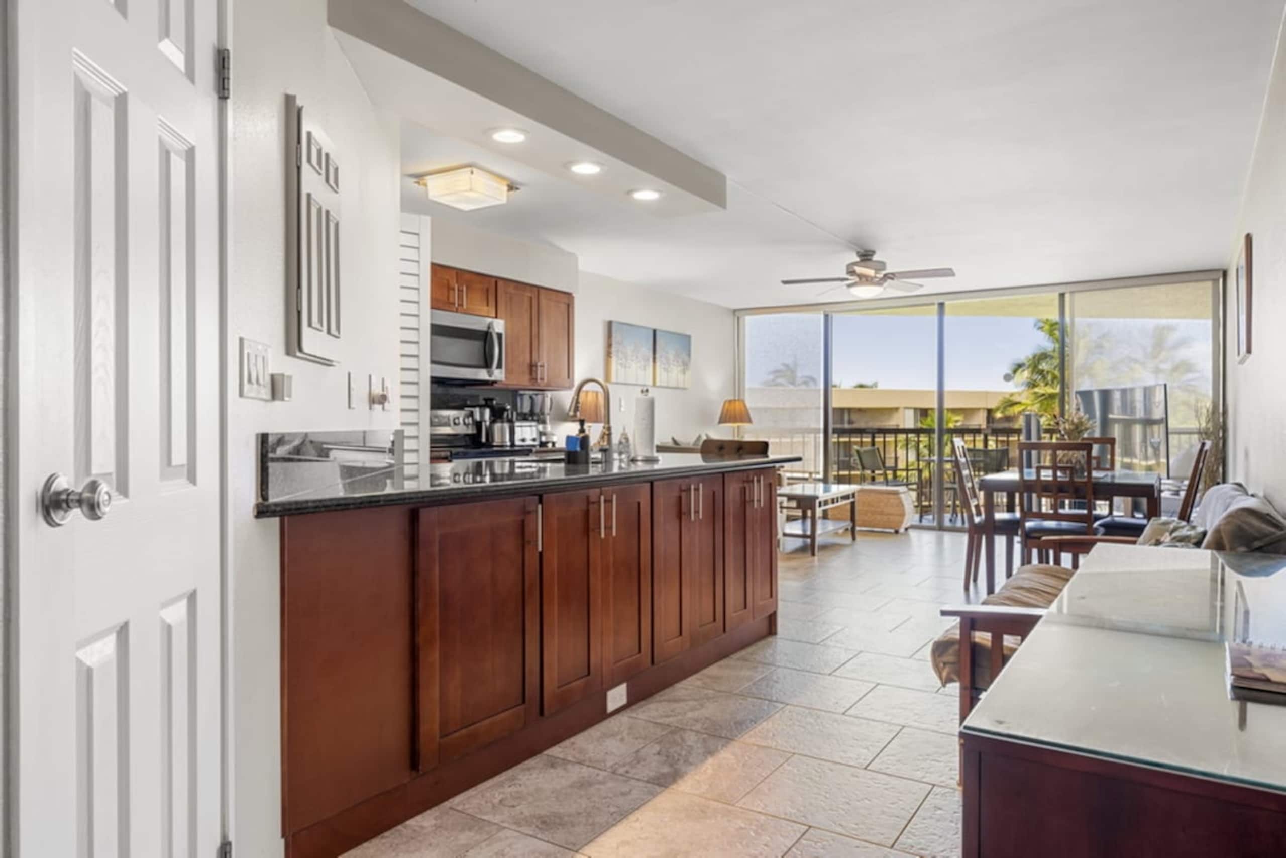 Ocean View Kihei Condo | Walk to Beach & Dining - Image 7