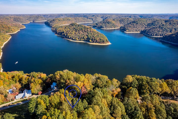 N*引様 House on the Hill S/S Tee ballet 80 Center Hill Lake Cabin | Lake Access & Hot Tub - Cabins for Rent
