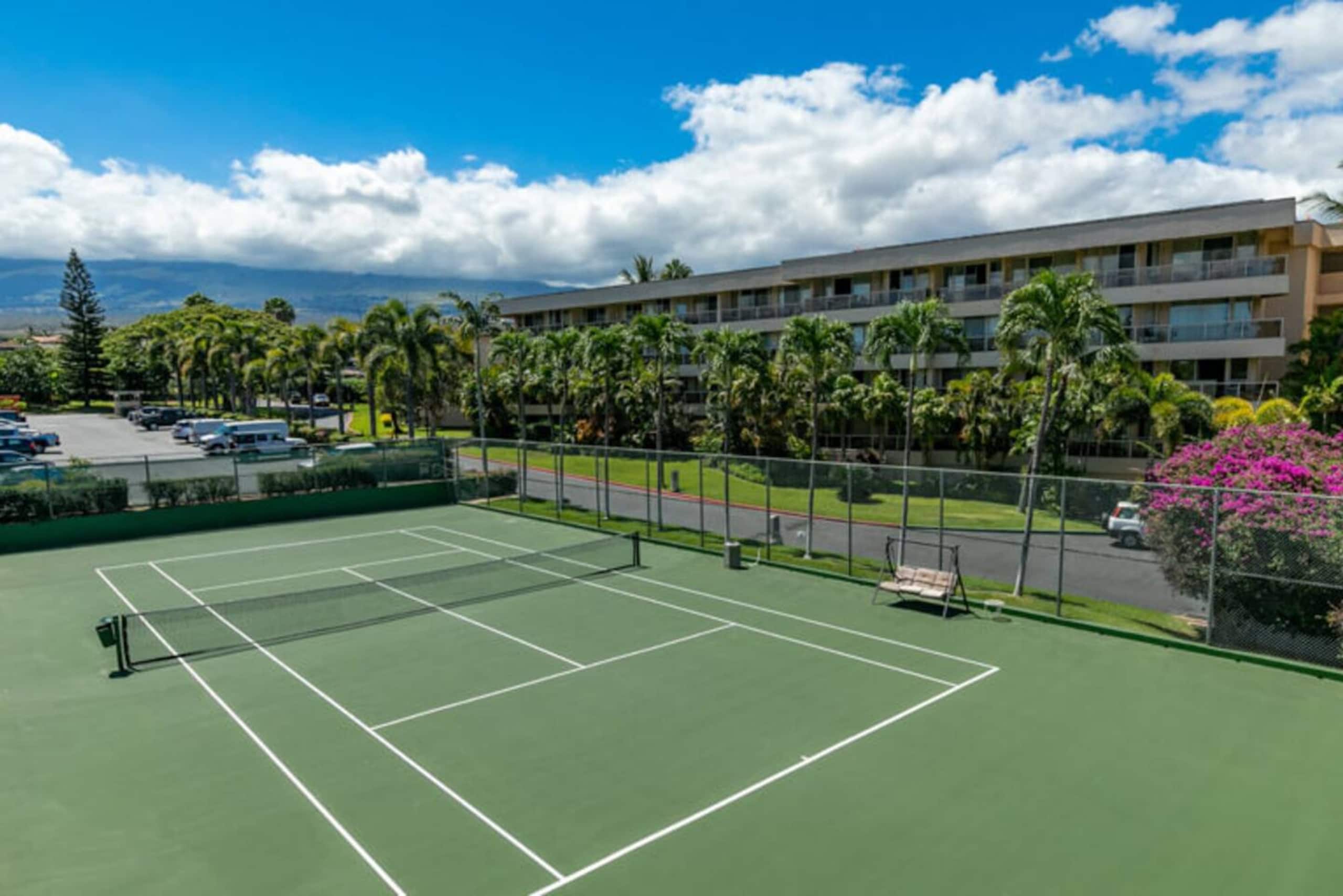 Condo in Kihei · ★4.94 · 1 bedroom · 2 beds · 1 shared bath - Image 23