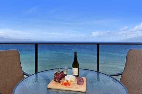Luxury BeachFront 1BR Stunning Views - Mahana 1008