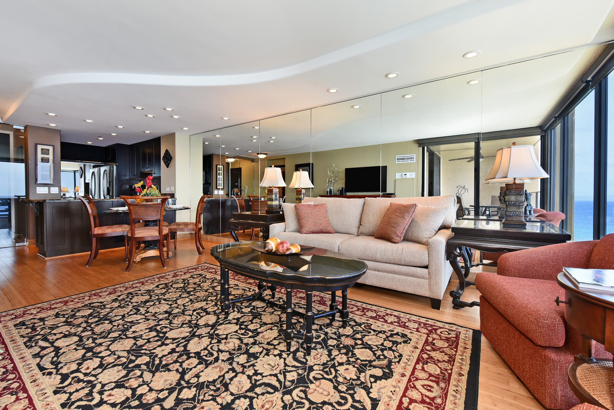 Condo in Lahaina · ★4.92 · 1 bedroom · 2 beds · 1 bath - Image 6