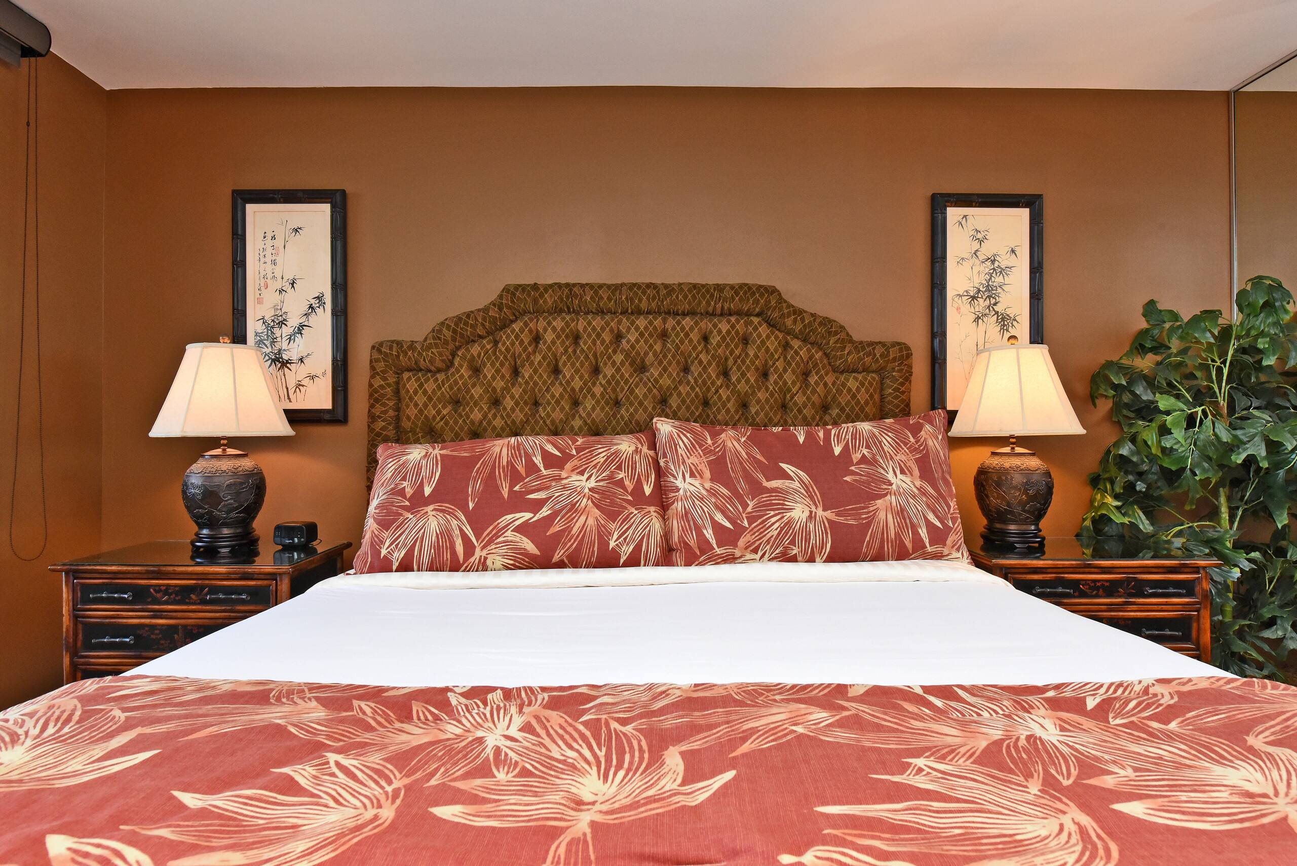 Condo in Lahaina · ★4.92 · 1 bedroom · 2 beds · 1 bath - Image 17