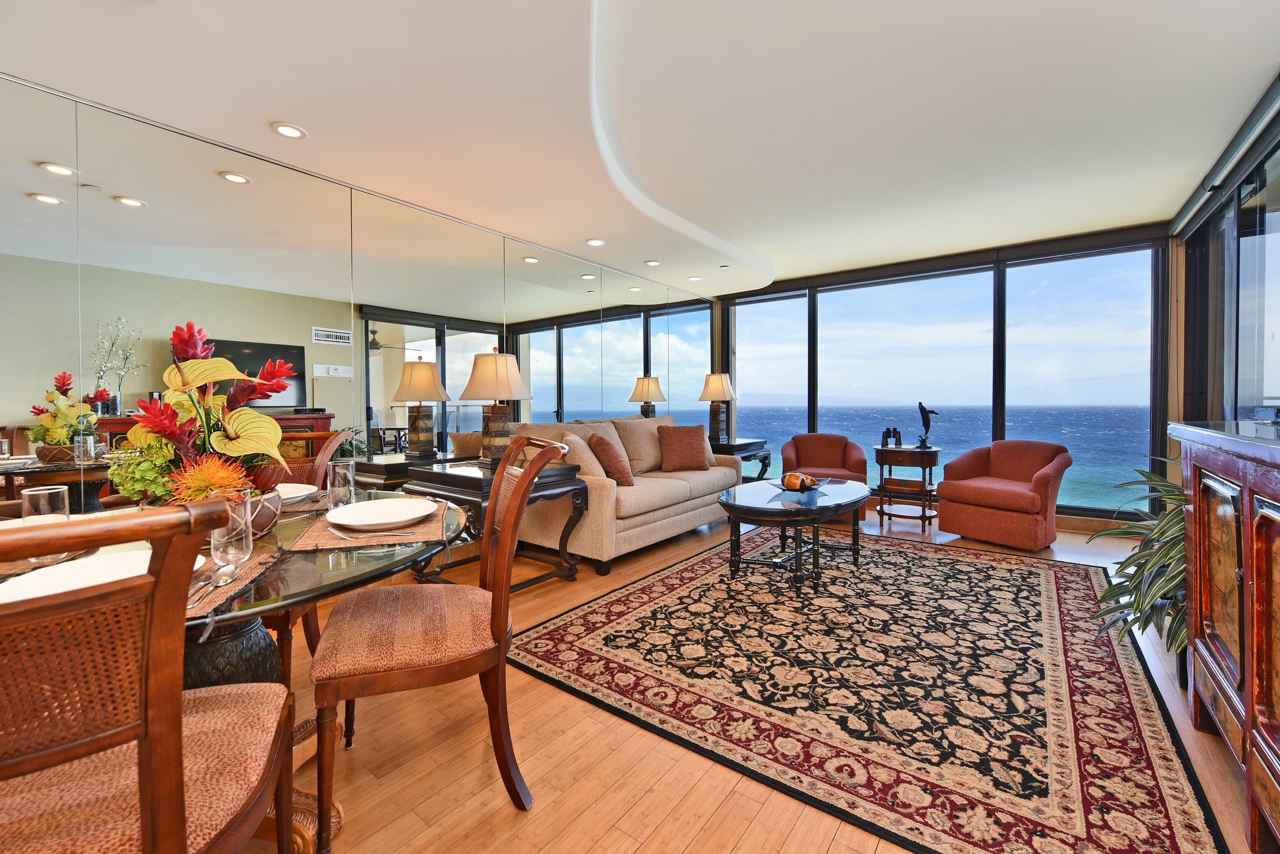 Condo in Lahaina · ★4.92 · 1 bedroom · 2 beds · 1 bath - Image 2