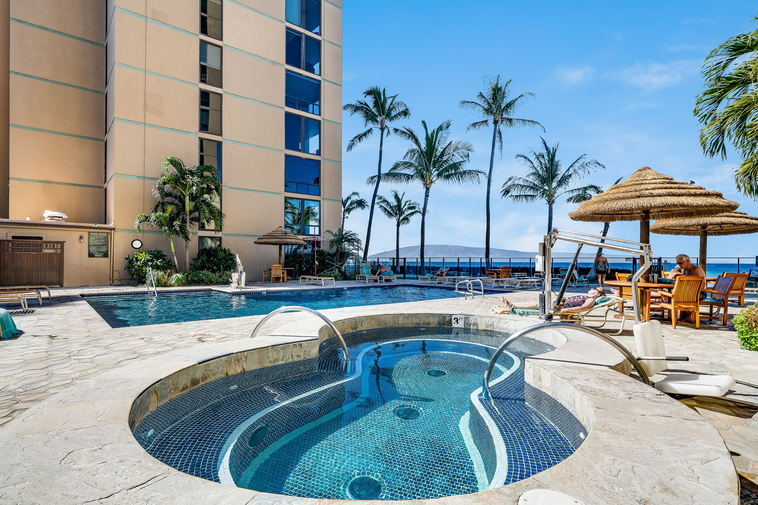 Condo in Lahaina · ★4.92 · 1 bedroom · 2 beds · 1 bath - Image 38