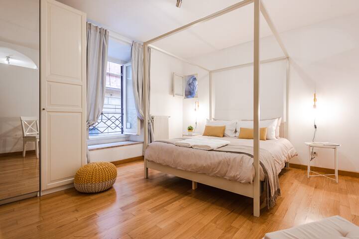 La Magnolia, A/C, Balcony, Office, Piazza Navona/S gallery image 3