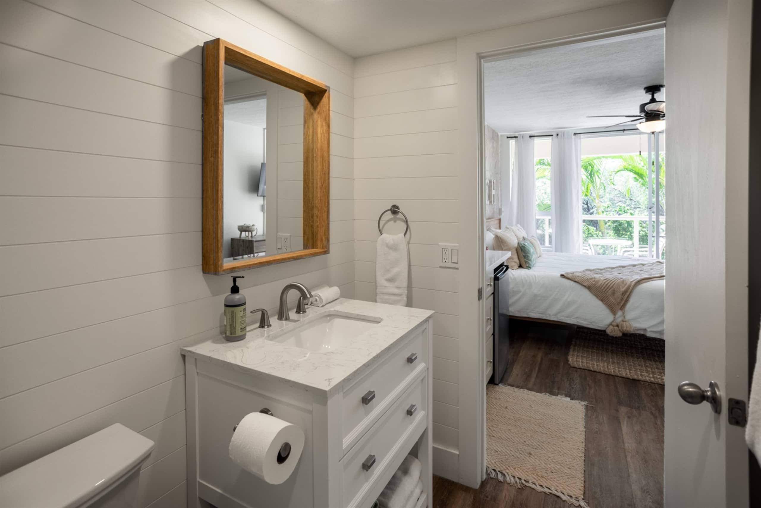 Condo in Kihei · ★4.96 · Studio · 1 bed · 1 bath - Image 3