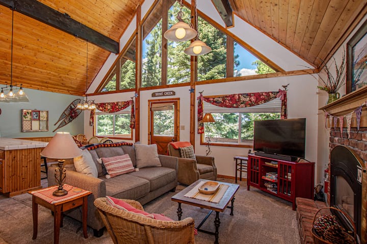 Alpine Welcome By Hauserman Rental Group - Tahoe City, CA