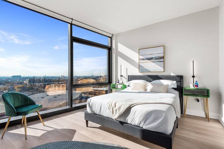West Loop Scenic Views + Private Balcony Retreat gallery image 3