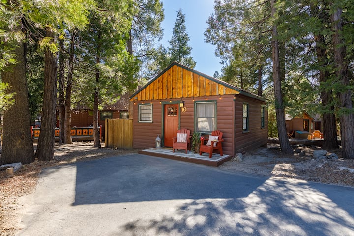 Sugar Pine @ Pine Rose - Crestline, CA