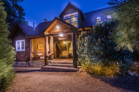 Strawberry Lodge @ Pine Rose