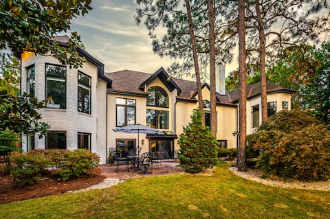 Abbey Manor on Pinehurst #6- Golf Views -Sleeps 24