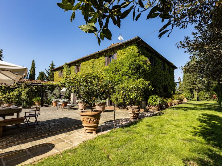 La Torre + Barn + Casa Prato by Interhome