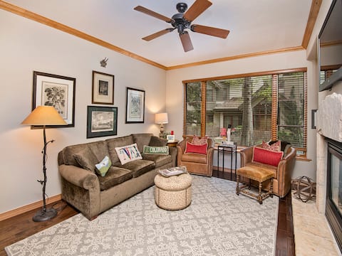 Arrowhead Village 104 | Ski In/Ski Out Condo