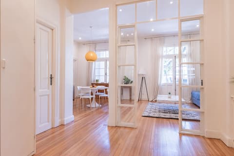 MOT + Ugarteche - Lux 1 Bd in Palermo Chico