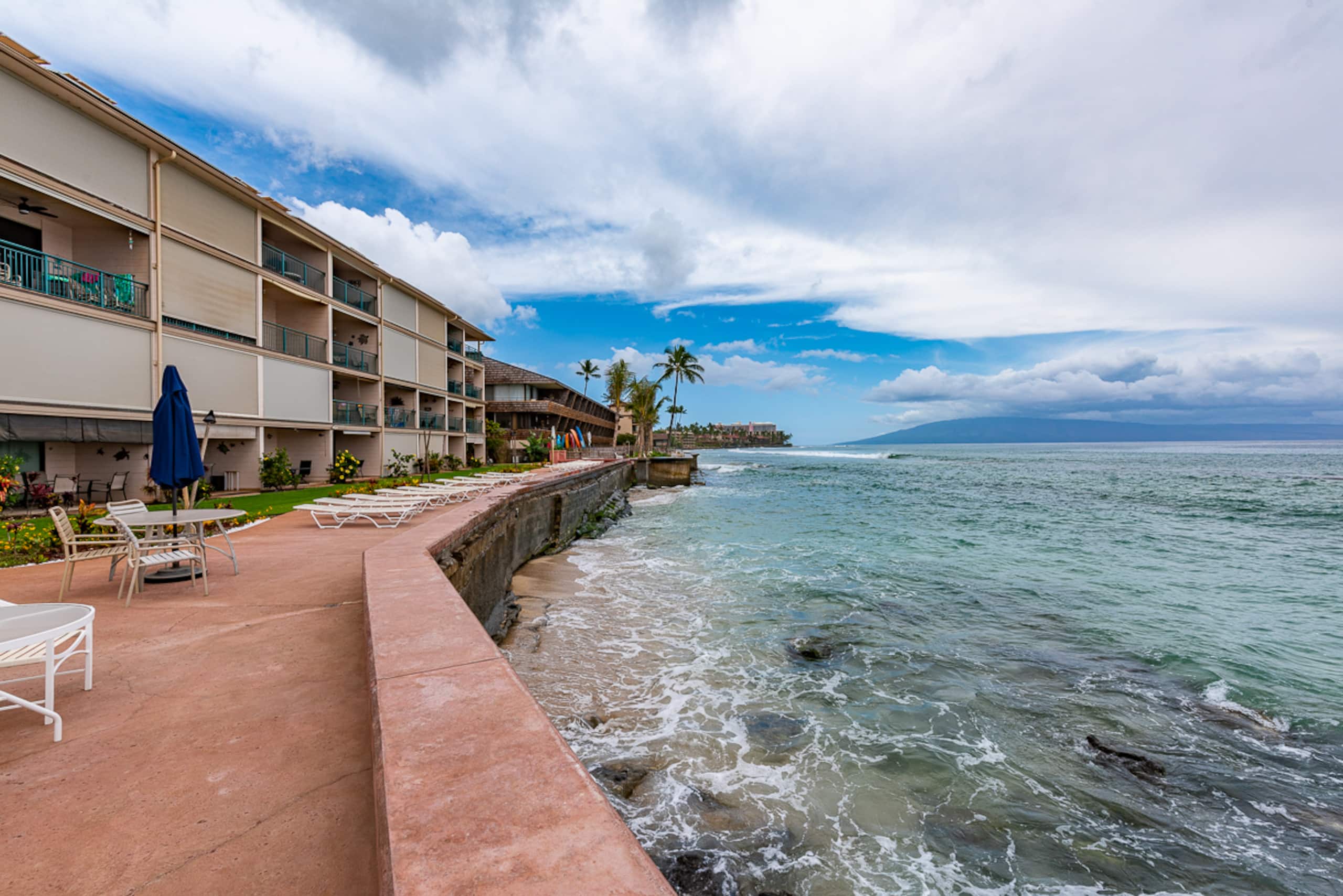 Condo in Lahaina · ★5.0 · 2 bedrooms · 3 beds · 2 baths - Image 41