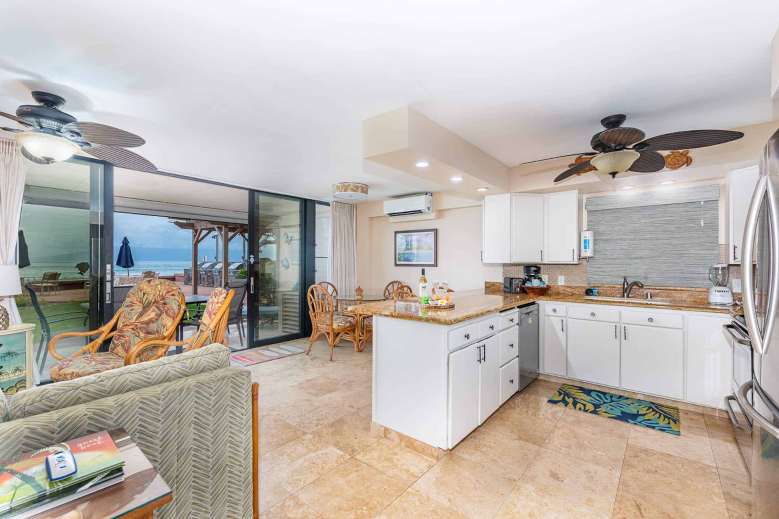 Condo in Lahaina · ★5.0 · 2 bedrooms · 3 beds · 2 baths - Image 49
