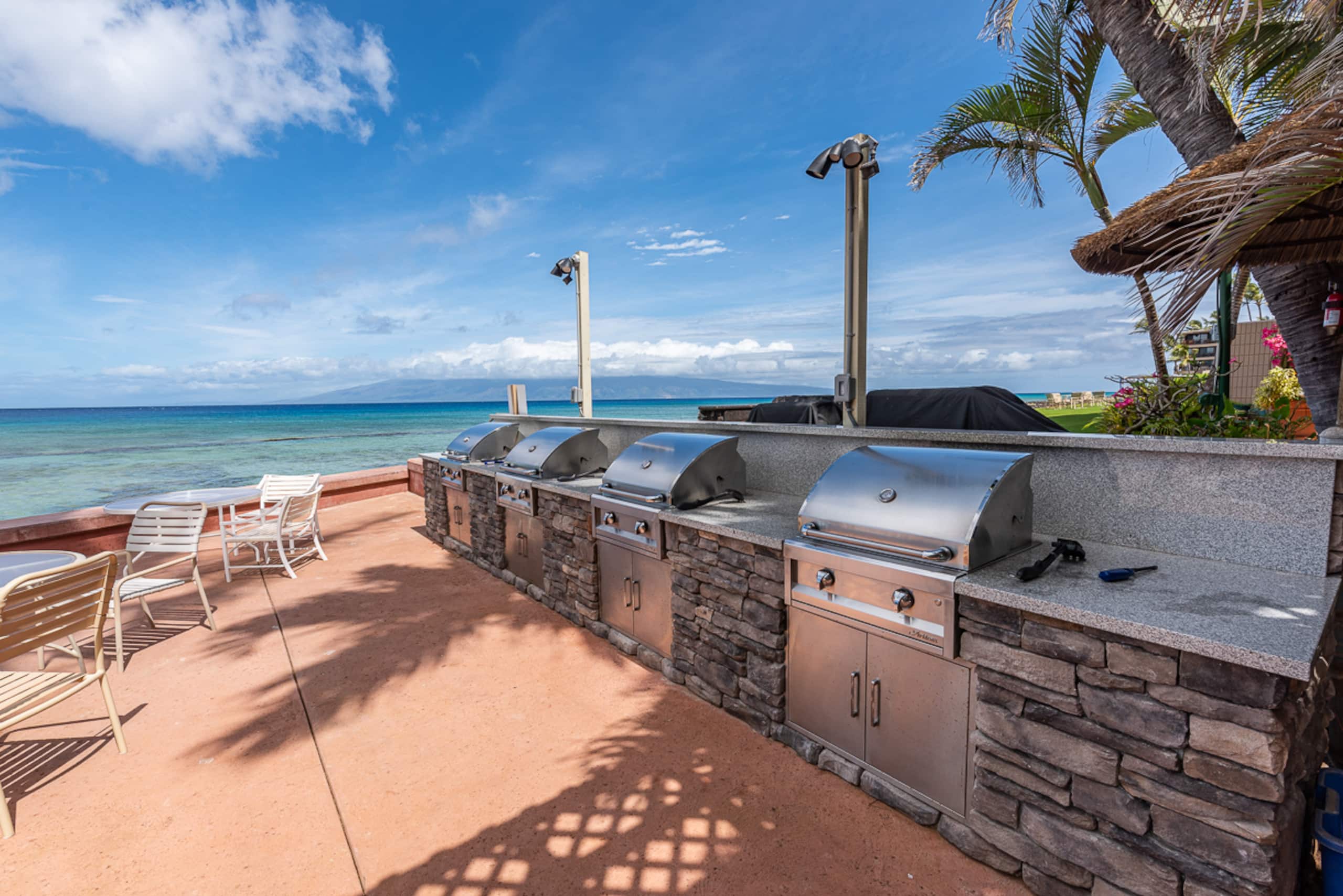 Condo in Lahaina · ★5.0 · 2 bedrooms · 3 beds · 2 baths - Image 23