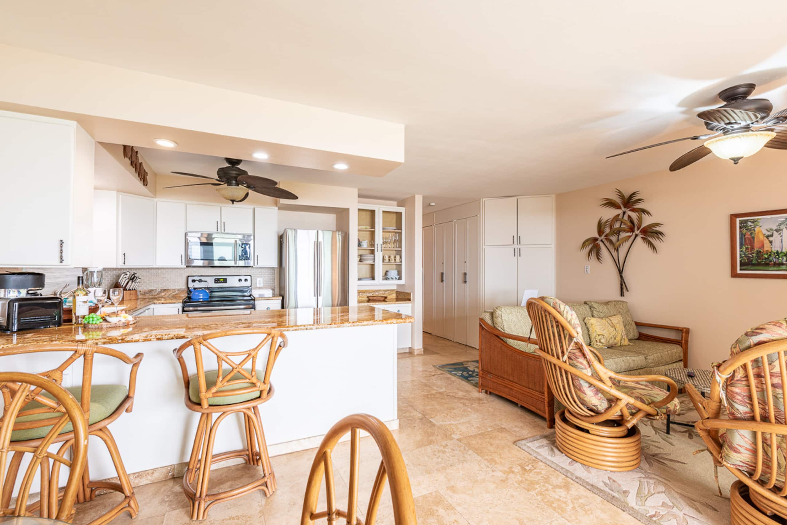 Condo in Lahaina · ★5.0 · 2 bedrooms · 3 beds · 2 baths - Image 52
