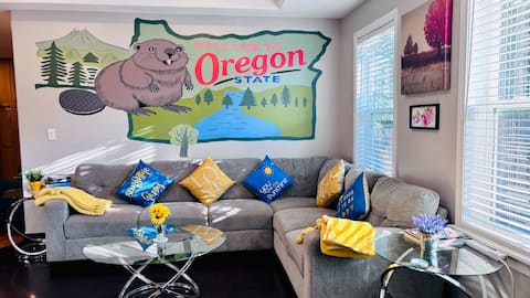 Cute Artsy16 large parking, near parks, OSU, fairs