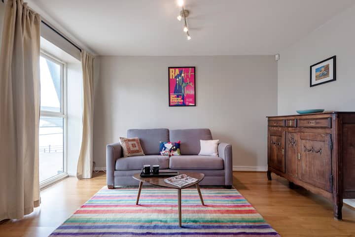 Panoramic Docklands Home - Greenwich