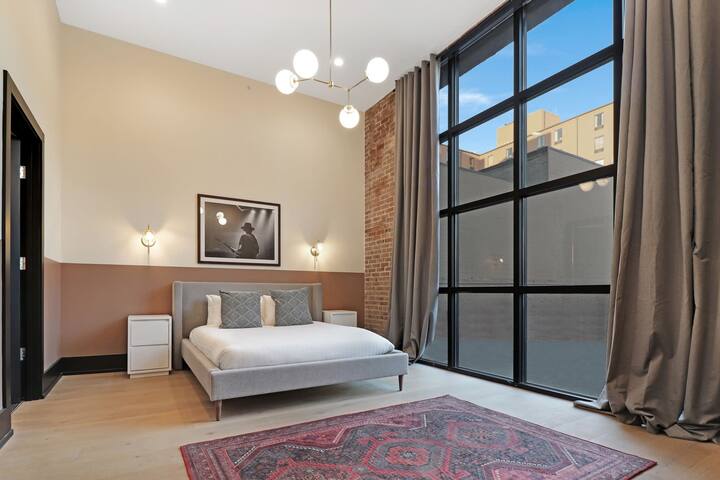 Roami managed Airbnb listing 1