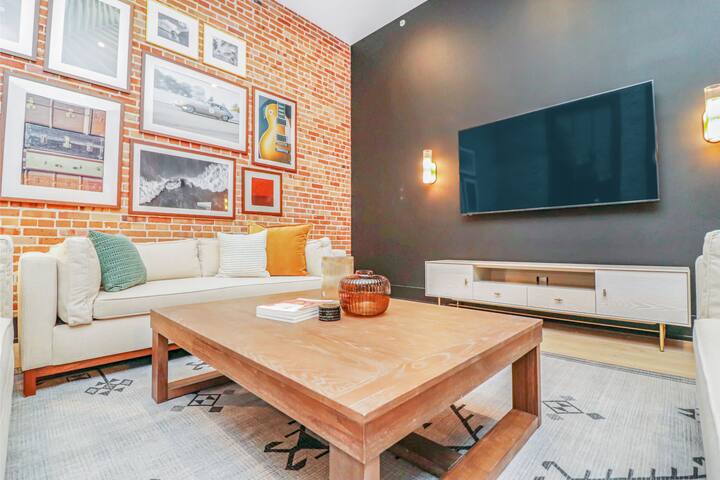 Roami managed Airbnb listing 3