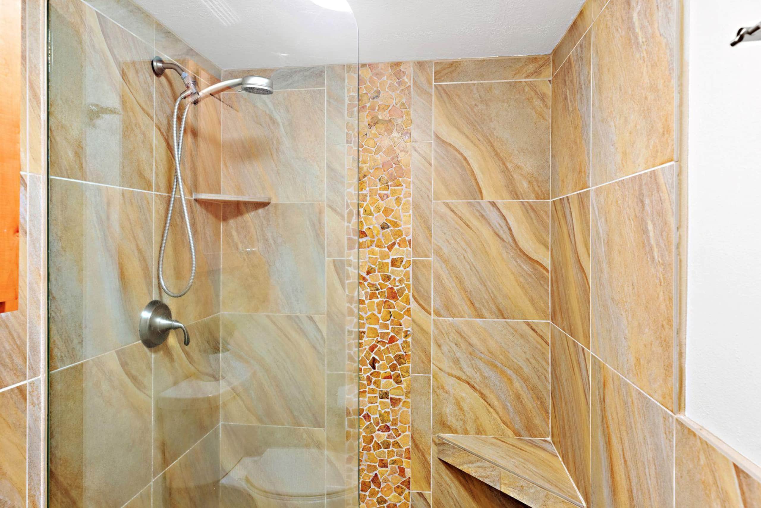 Condo in Lahaina · ★4.8 · 1 bedroom · 2 beds · 1 bath - Image 13