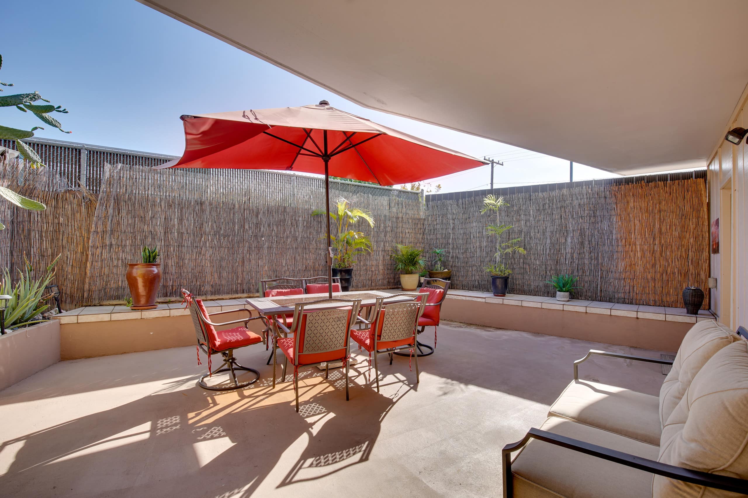 Condo in Kailua-Kona · ★4.63 · 2 bedrooms · 3 beds · 2 shared baths - Image 22