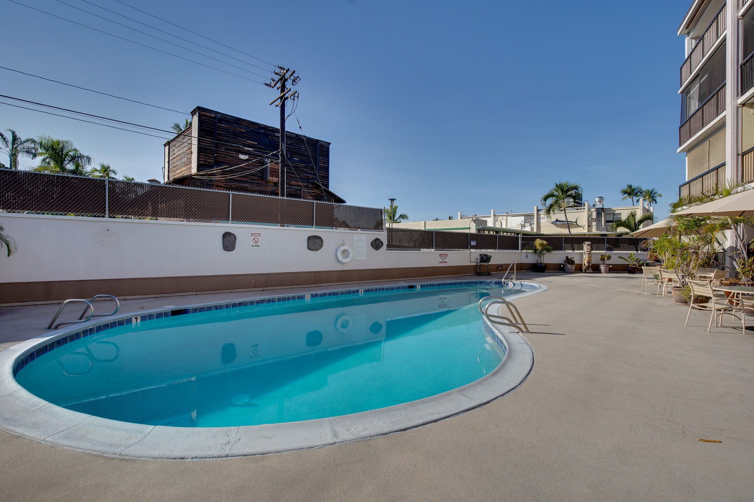Condo in Kailua-Kona · ★4.63 · 2 bedrooms · 3 beds · 2 shared baths - Image 25