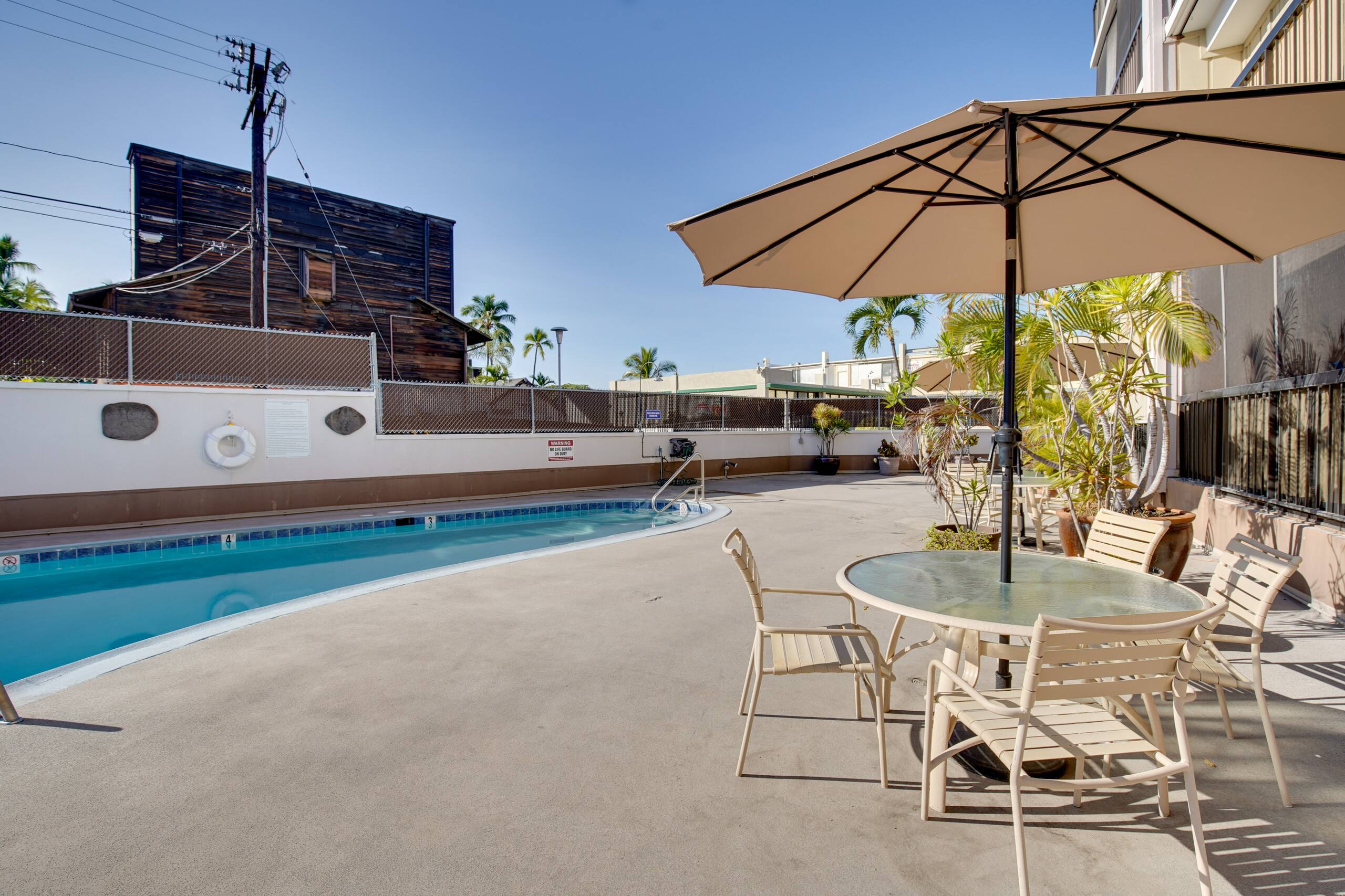 Condo in Kailua-Kona · ★4.63 · 2 bedrooms · 3 beds · 2 shared baths - Image 24