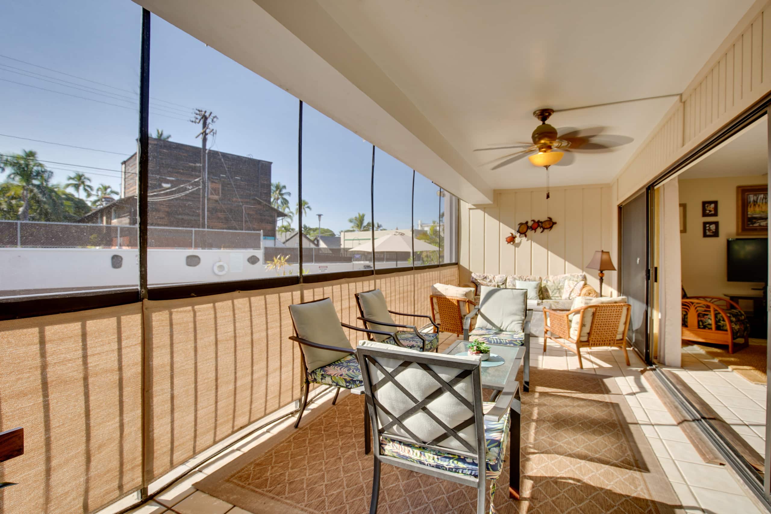 Condo in Kailua-Kona · ★4.63 · 2 bedrooms · 3 beds · 2 shared baths - Image 18