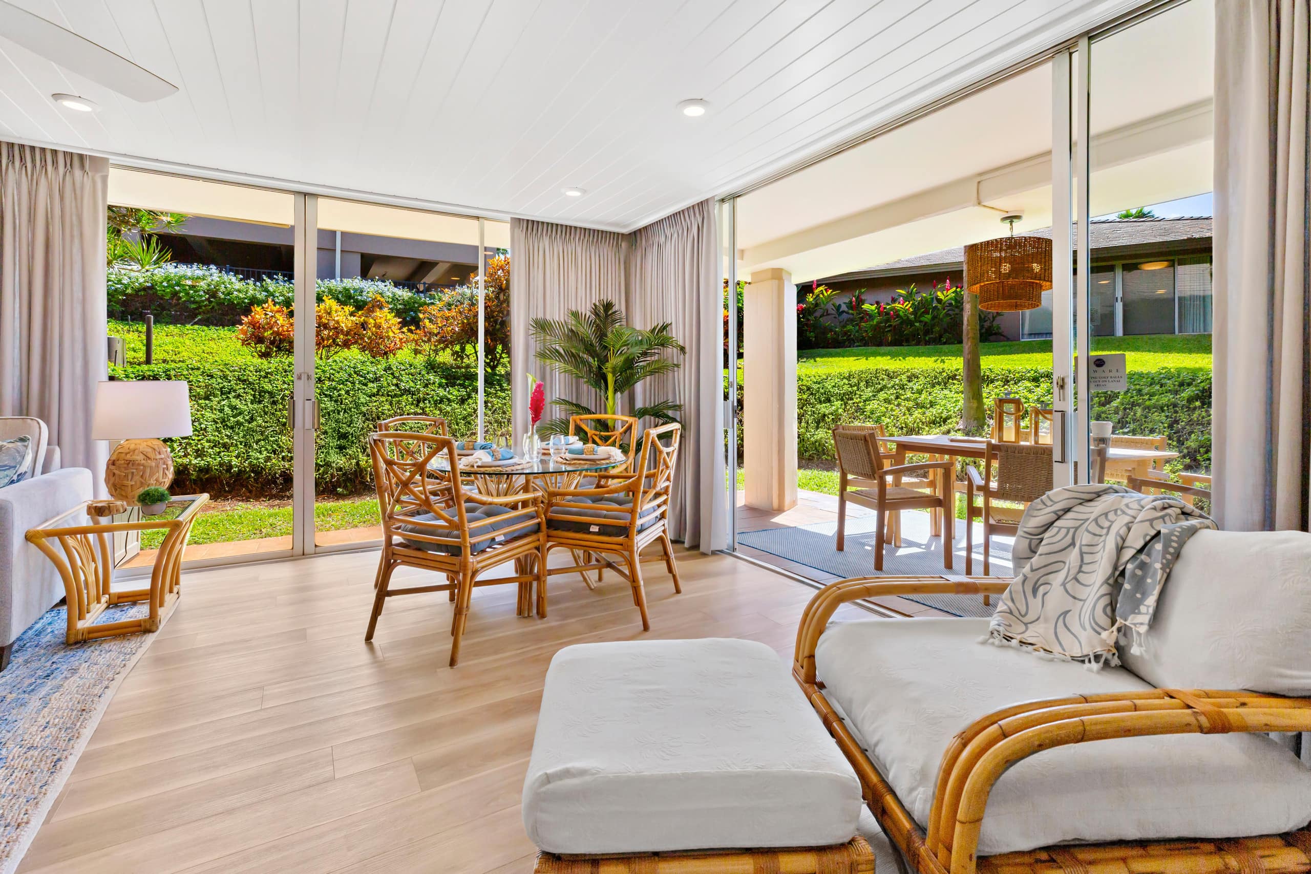 Condo in Lahaina · ★4.95 · 1 bedroom · 2 beds · 1 bath - Image 5