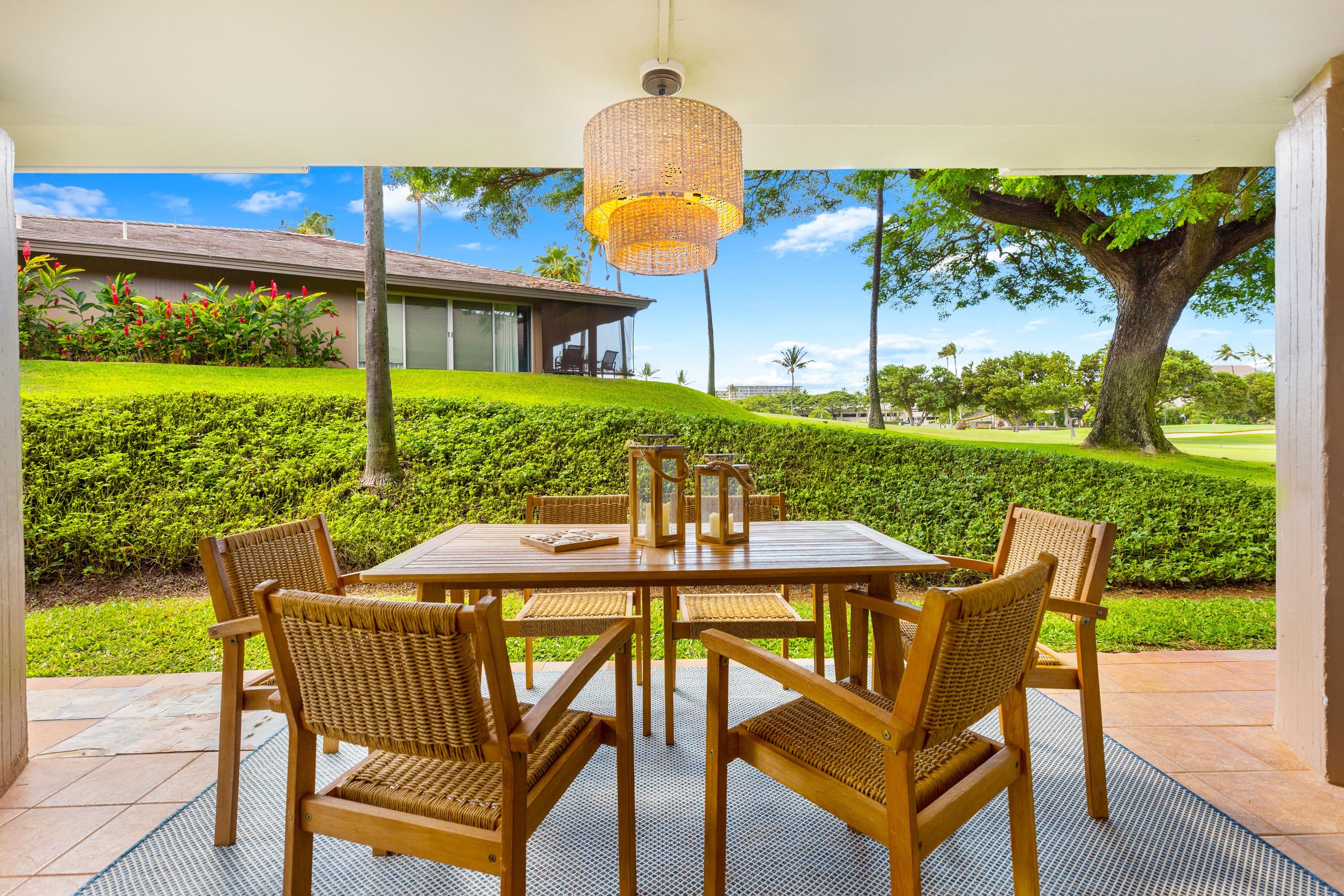 Condo in Lahaina · ★4.95 · 1 bedroom · 2 beds · 1 bath - Image 10