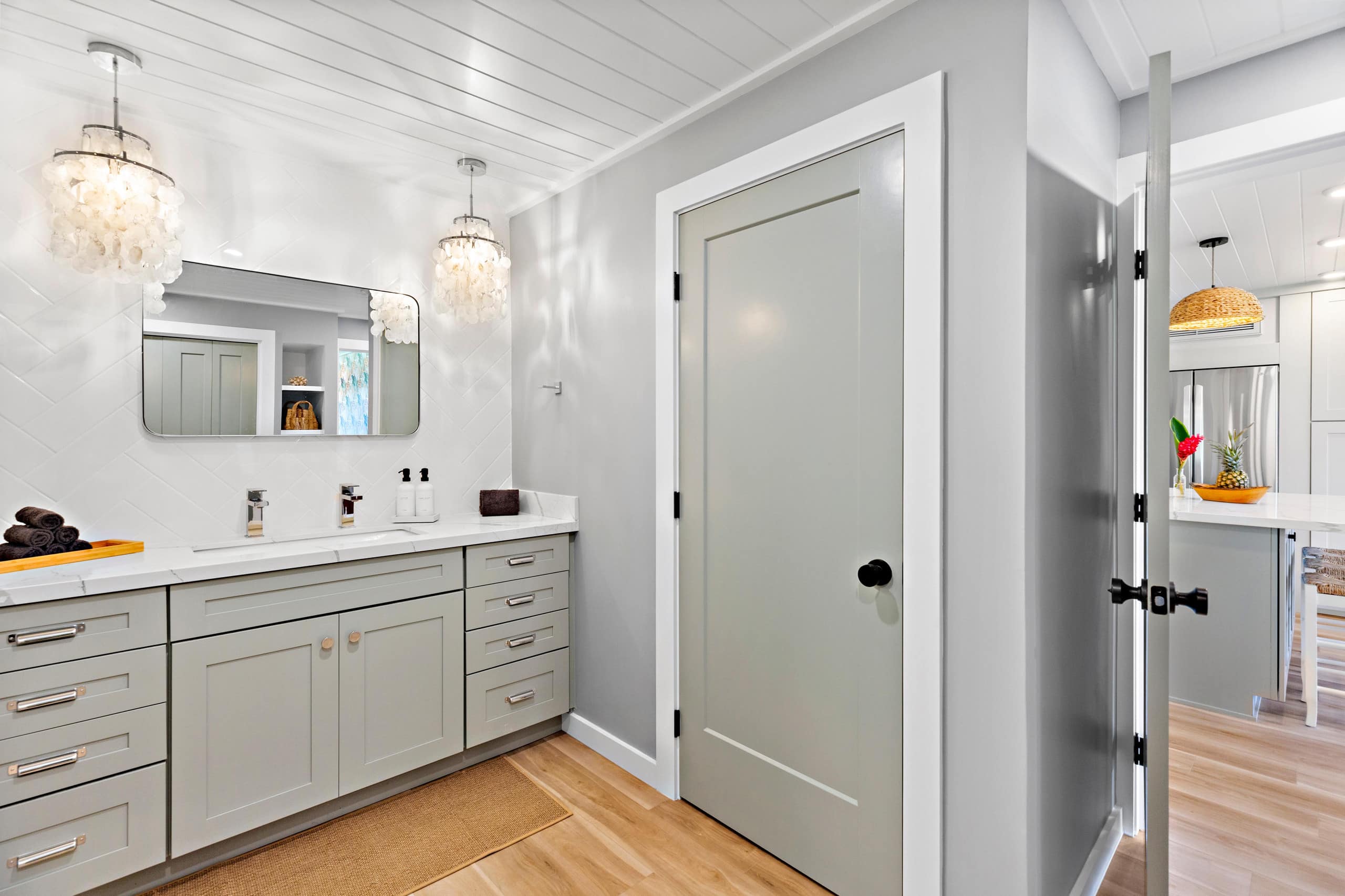 Condo in Lahaina · ★4.95 · 1 bedroom · 2 beds · 1 bath - Image 22