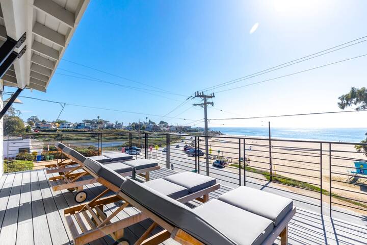 Luxury Twin Lakes Beachhouse gallery image 5