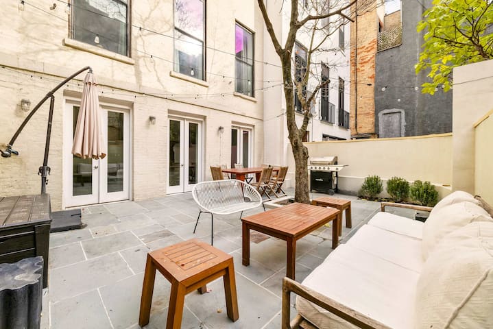 Rove Travel | Park Place I | Duplex in Gramercy