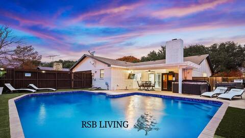 Luxurious 5BR/2B Home with Pool, Grill, Sauna & Ga