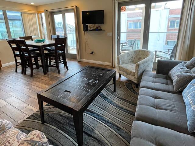 Ocean Mist III-6 bd, 6 ba, sleep 12 adults 2 junio gallery image 5