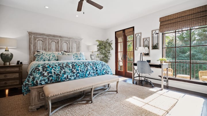 Прекрасна спална соба