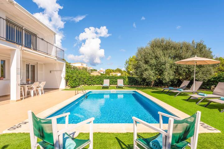 Villa Rachel gallery image 2