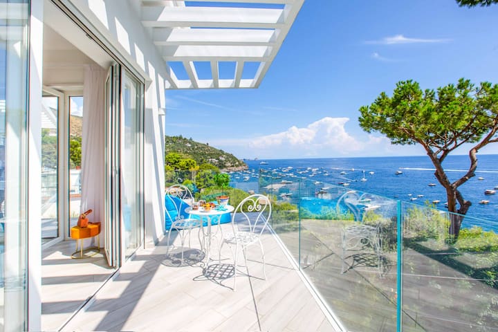 Solmar Villas Holidays managed Airbnb listing 1