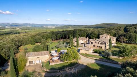 Borgo Gallinaio 32, Emma Villas