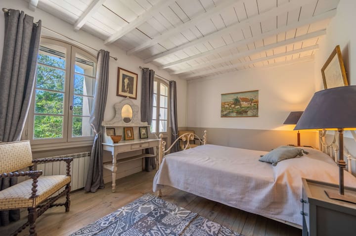 Quarto 5