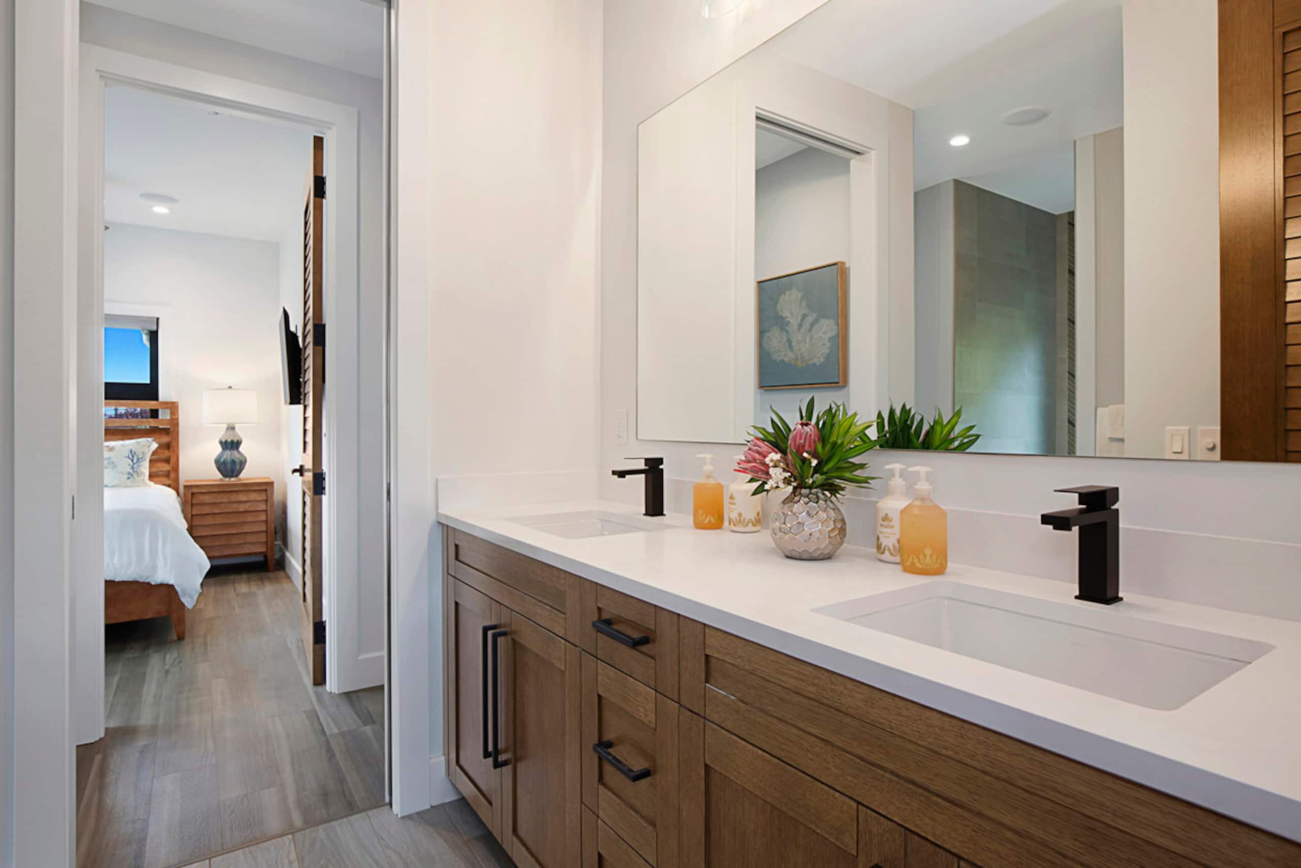 Home in Koloa · ★5.0 · 3 bedrooms · 3 beds · 3 baths - Photo 10