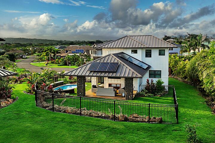 Hale Kahili Ohana: 3 BR Villa w/Pool + Vivid Views gallery image 2