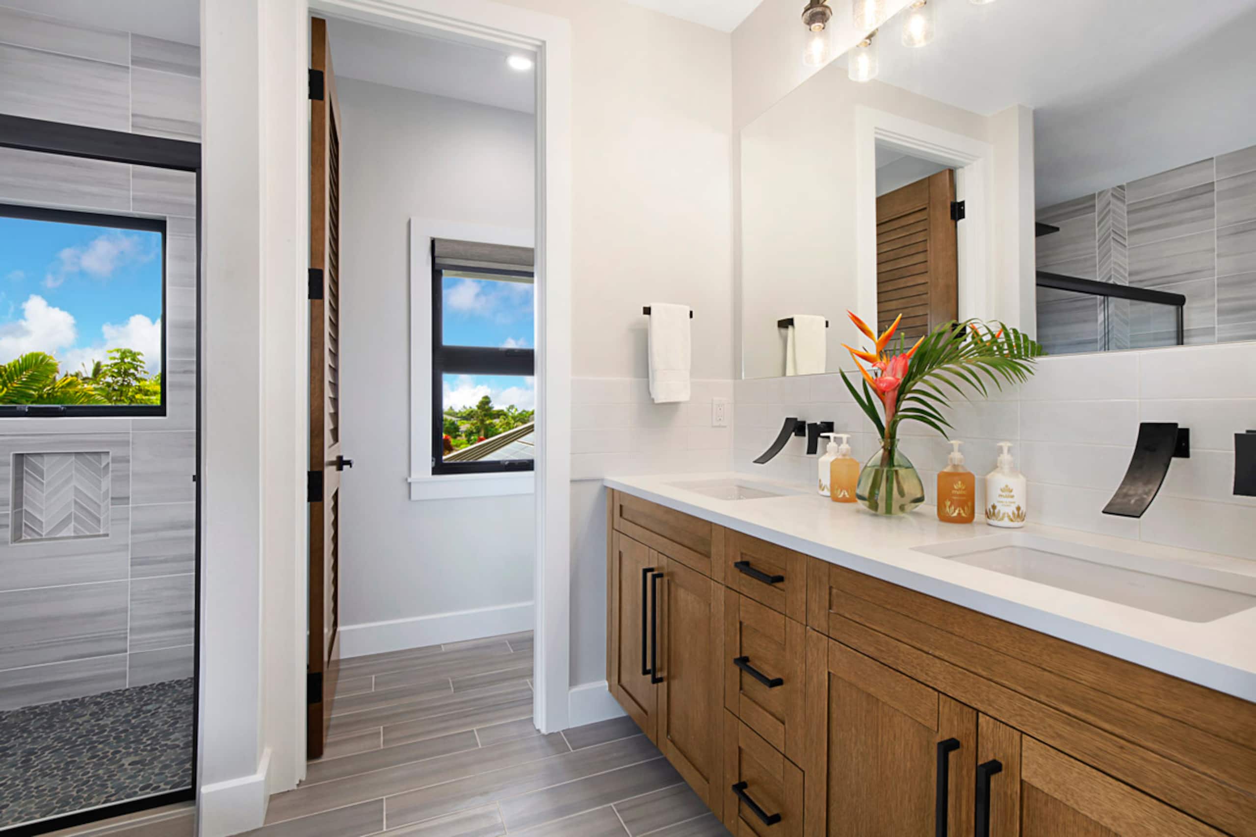 Home in Koloa · ★5.0 · 3 bedrooms · 3 beds · 3 baths - Photo 12